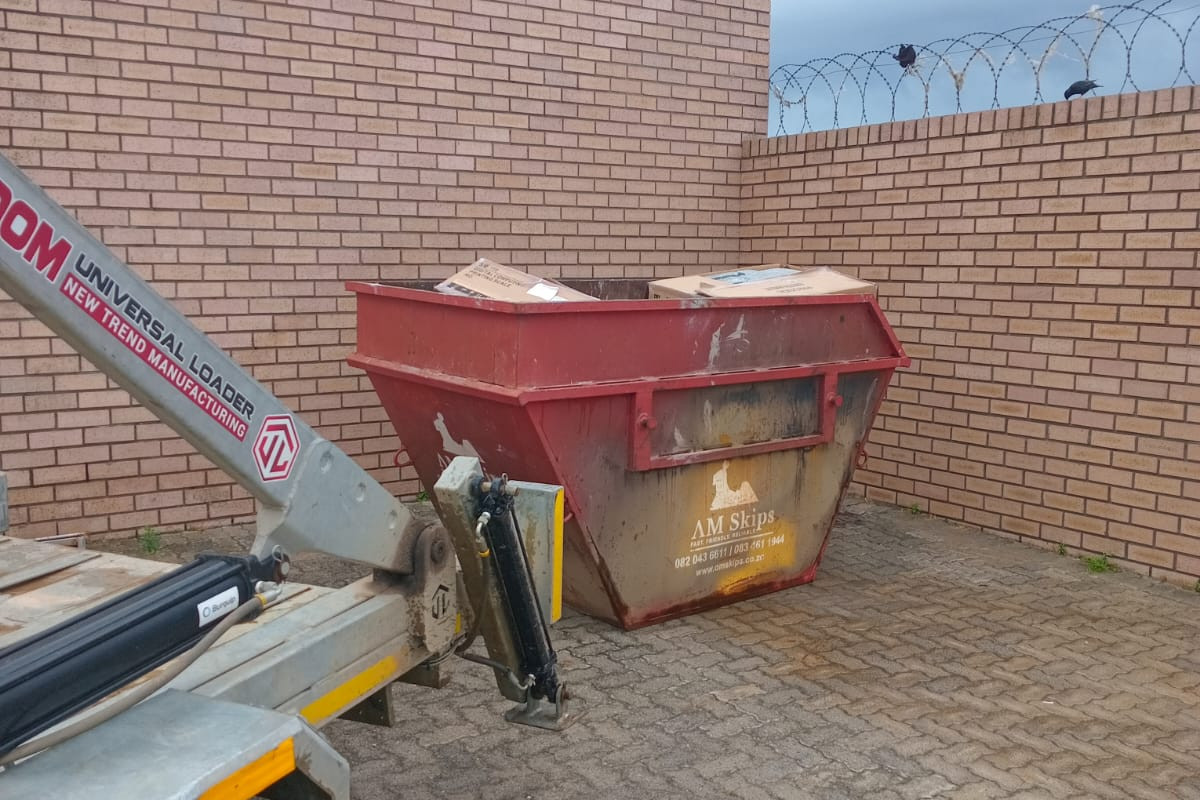 AM Skips - What NOT to do with a Skip Bin
